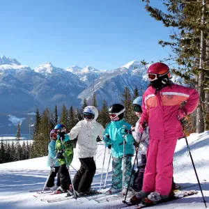 Revelstoke-Mogul-Ski-World2