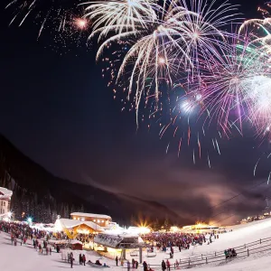 Sun-Peaks-Mogul-Ski-World4